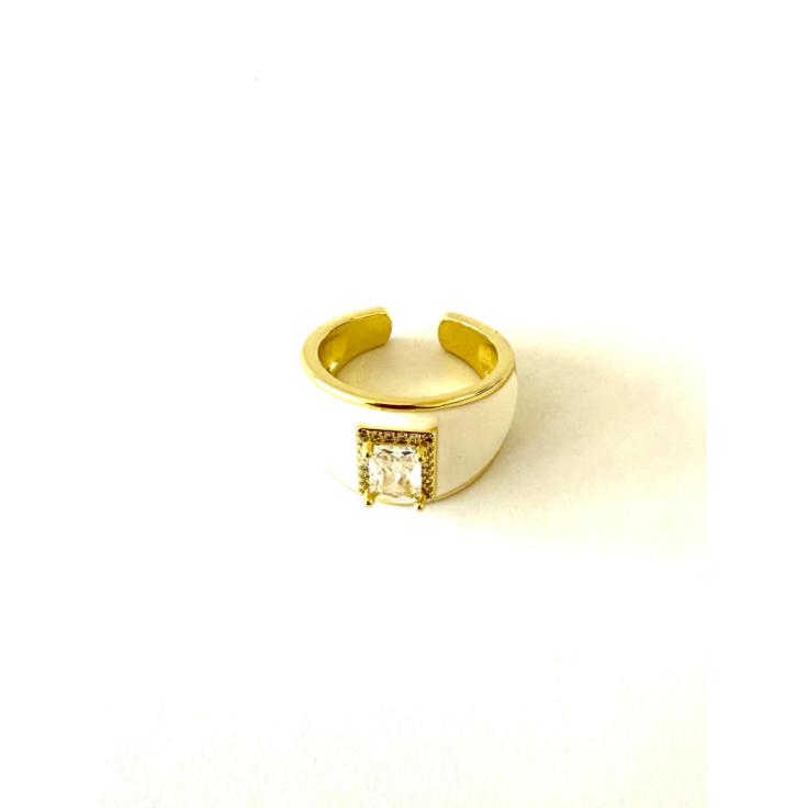 White - Ring