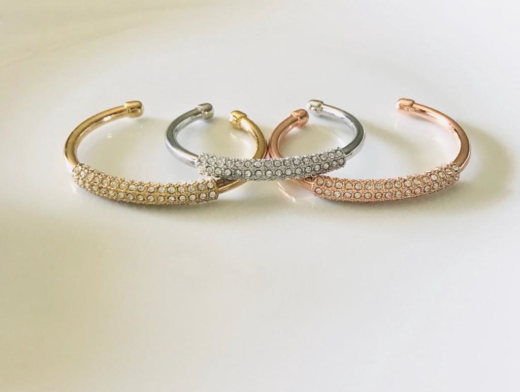 Classy B - Bracelets Set by Fazeena